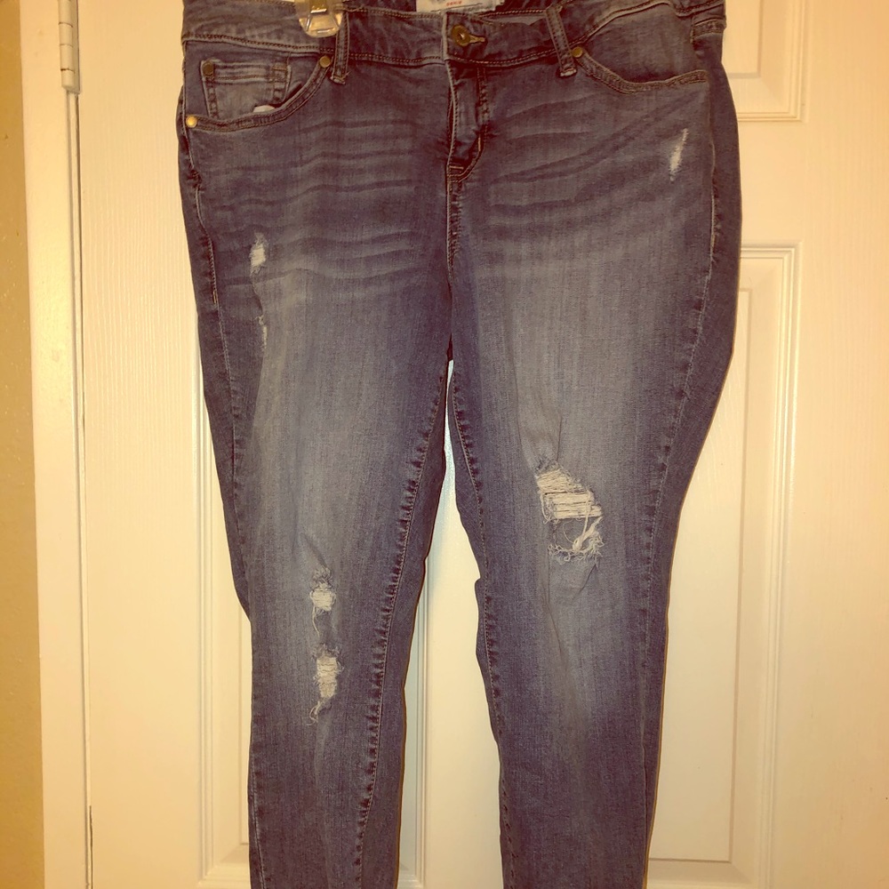 Ankle Skinny Jeans